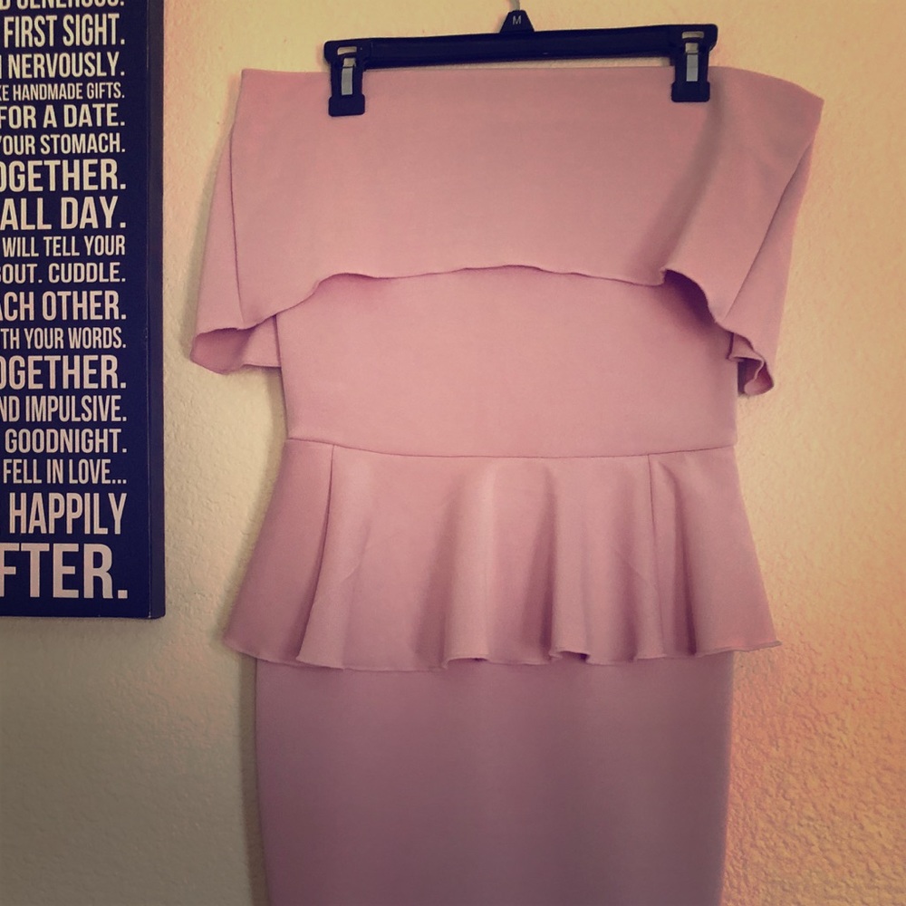 Off the shoulder peplum waist Shealt dress